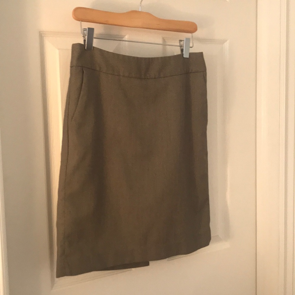 Pencil skirt